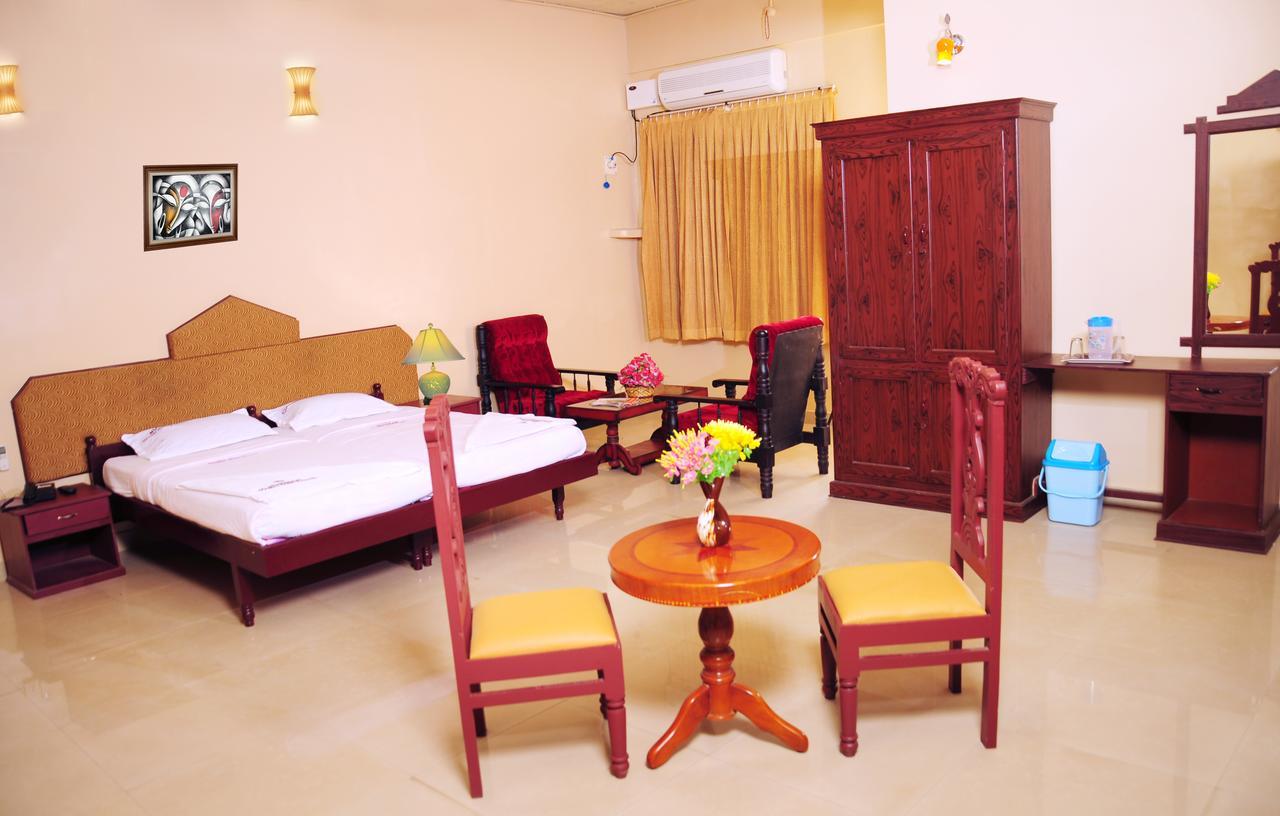 Hotel Nuhman Kondotty Dış mekan fotoğraf