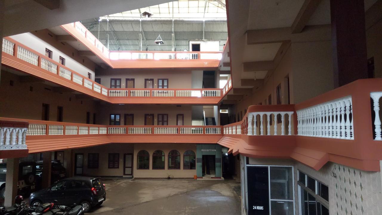 Hotel Nuhman Kondotty Dış mekan fotoğraf