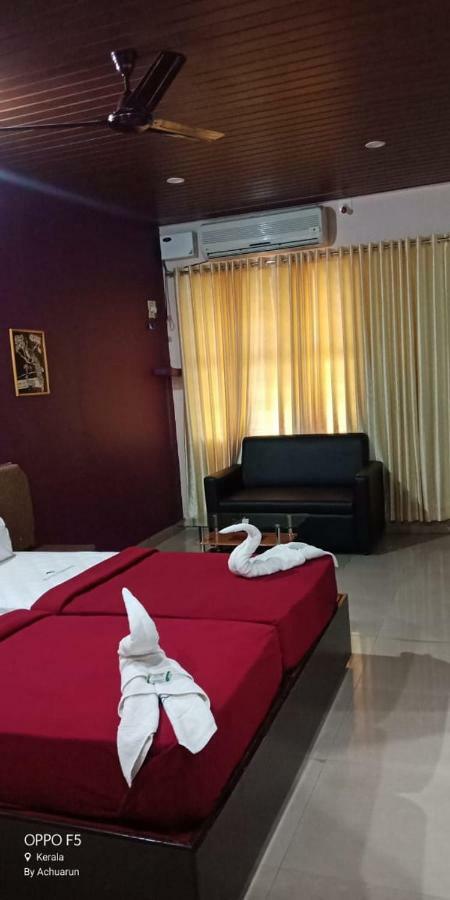 Hotel Nuhman Kondotty Dış mekan fotoğraf